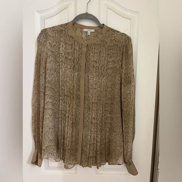 100% Silk Elegant Brown Snake Print Women's button down blouse - Picture 7 of 8